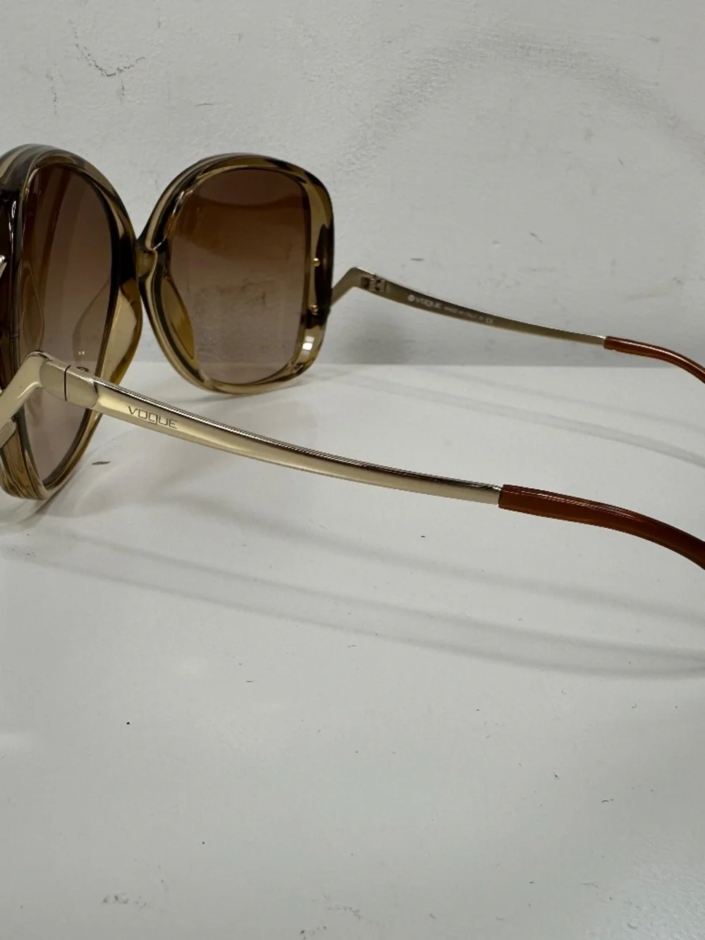 Vogue VO 2638-S Oversized Tortoise Sunglasses 60-15 Made in Italy Case